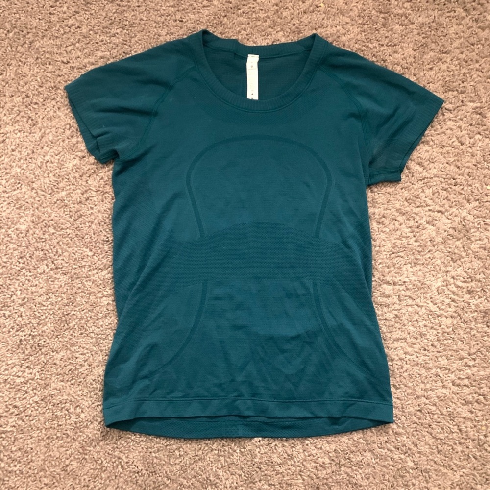 Lululemon swiftly tech